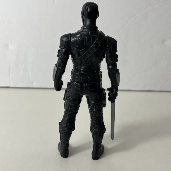 G.I. Joe Authentics Series Collectible 6-Inch Scale Action Figures - Snake Eyes - Picture 3 of 6